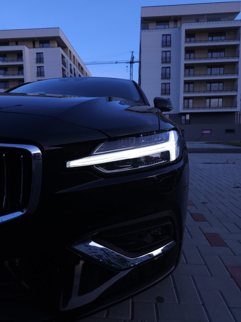 Volvo S60, B4 Mild Hybrid, 2022