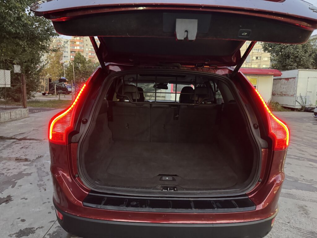 Volvo XC60 HEICO 230HP
