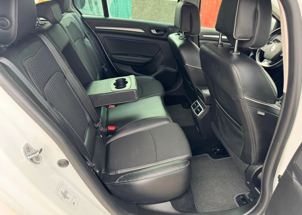 Renault Megane ENERGY dCi 110 Start & Stop Bose Edition