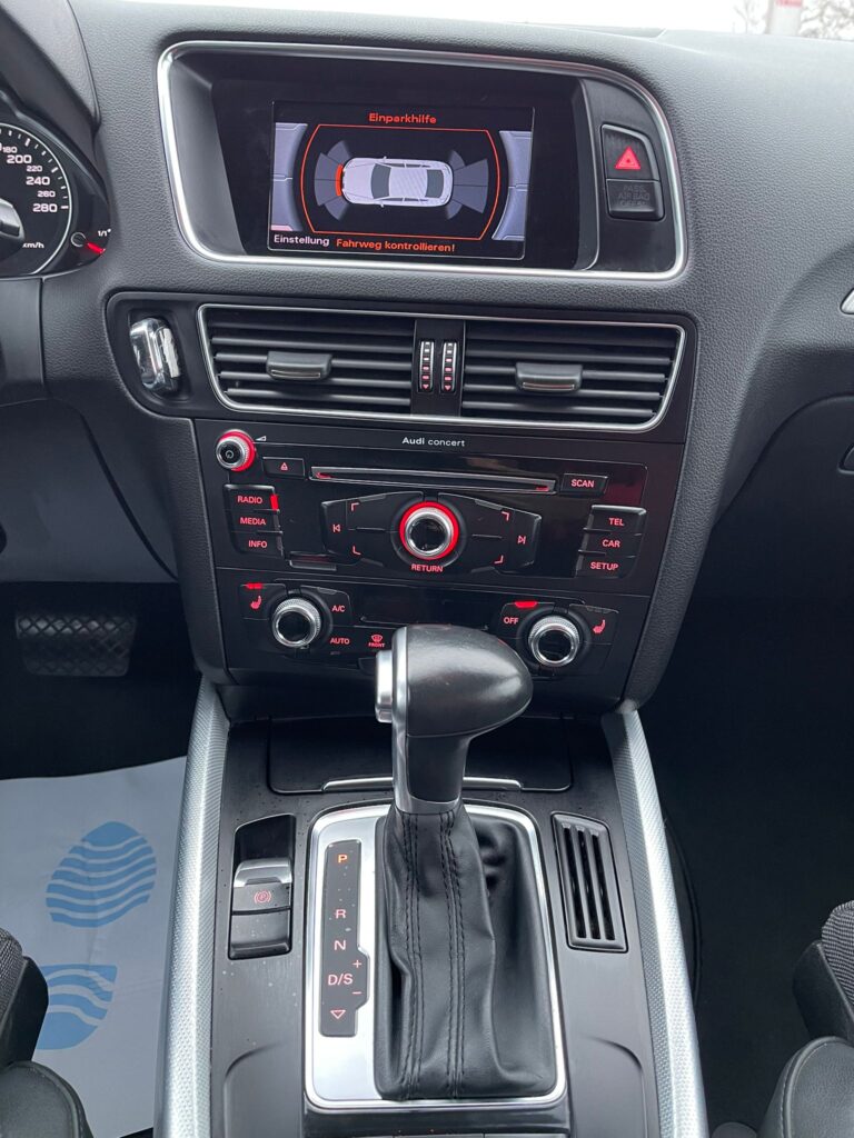 Audi Q5 2.0 TDI quattro Daylight