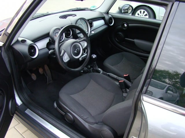 Vanzare MINI CLUBMAN Cooper 16V D