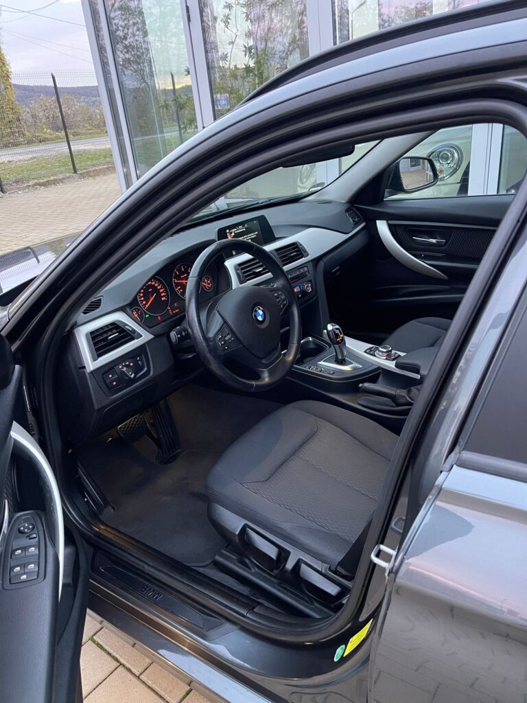 BMW Seria 3 320d Touring Euro 6