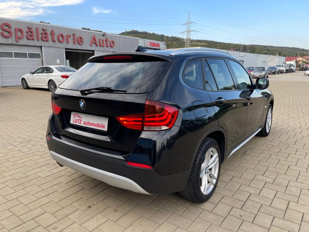 BMW X1 xDrive 18d