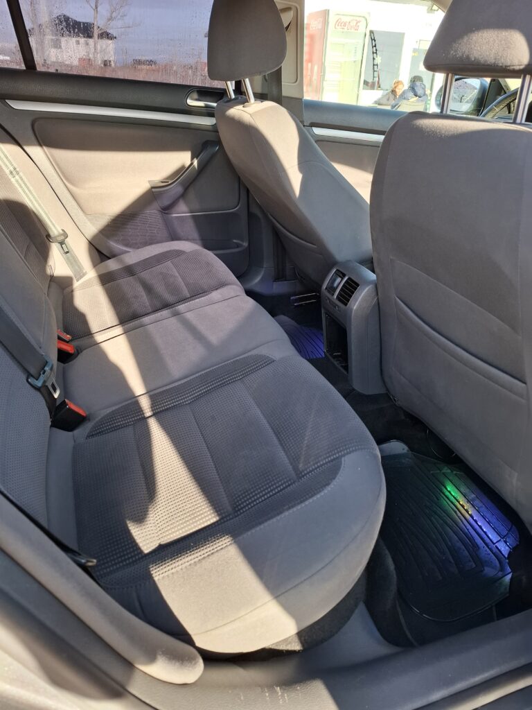 Vând vw golf 5 1.9 TDI