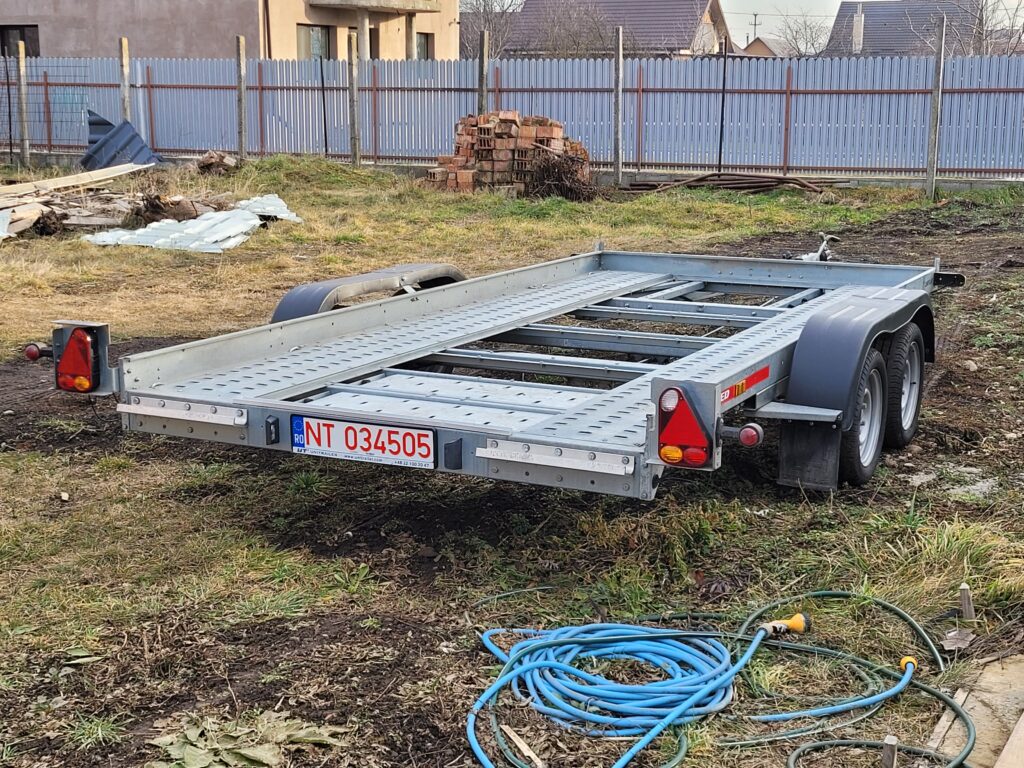 Platforma auto Temared CarFlat basculabila 2000kg 2 axe