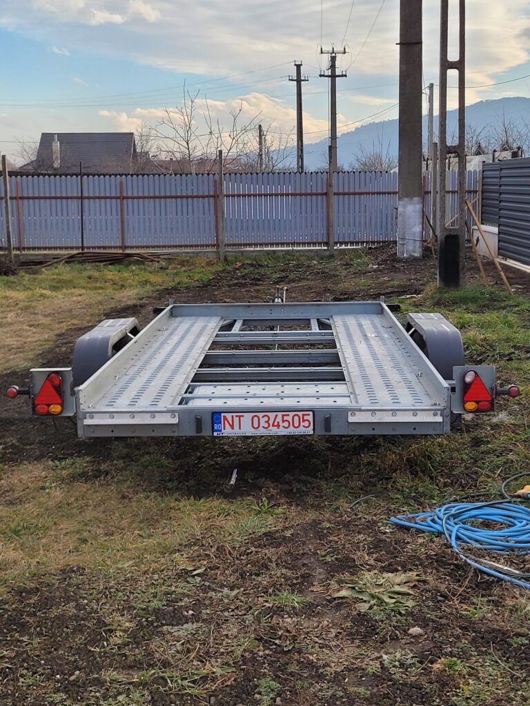 Platforma auto Temared CarFlat basculabila 2000kg 2 axe