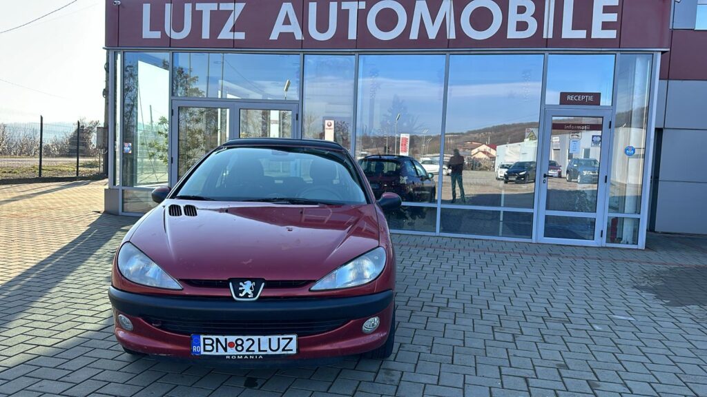 PEUGEOT 206