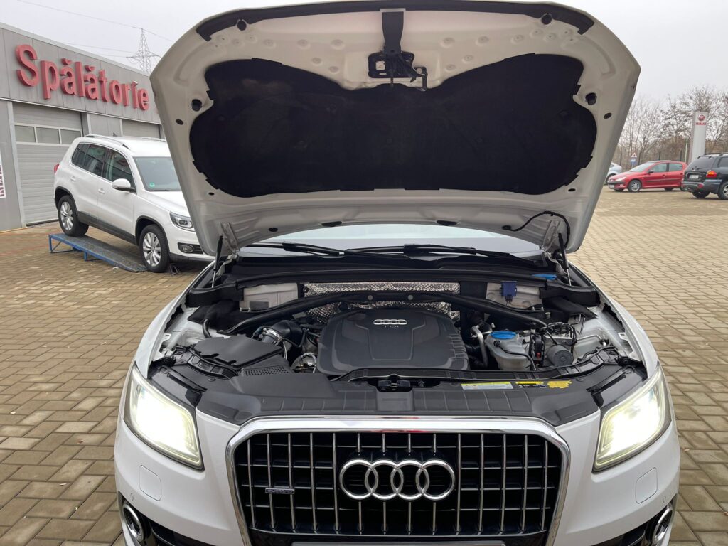 Audi Q5 2.0 TDI quattro Daylight