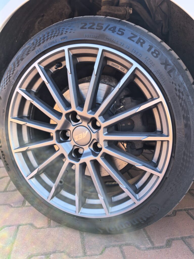 Audi A4 2.0 TDI quattro Attraction