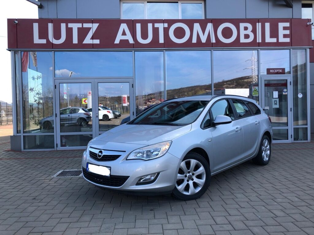 OPEL Astra 2.0 CDTI Edition