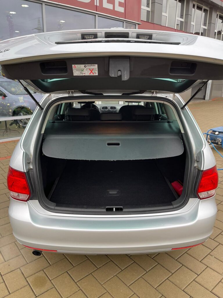 VOLKSWAGEN GOLF 1.6 TDI DSG „STYLE”