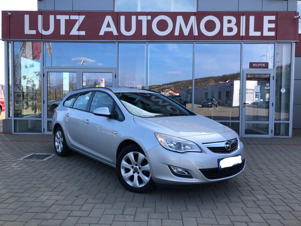 OPEL Astra 2.0 CDTI Edition