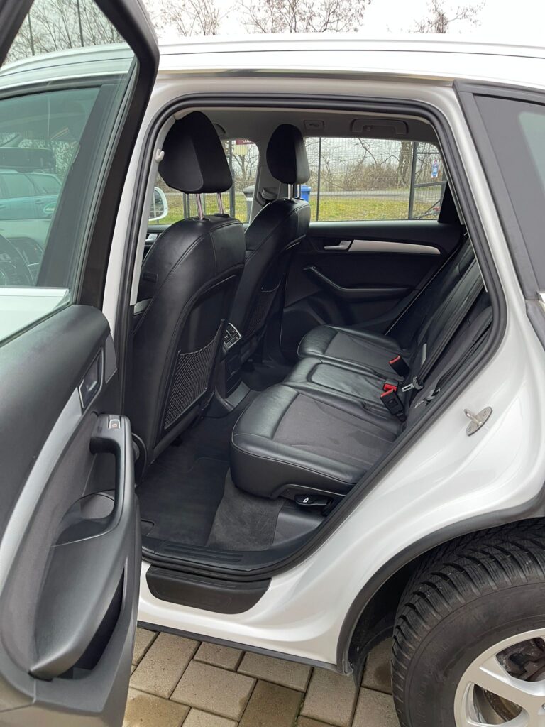Audi Q5 2.0 TDI quattro Daylight