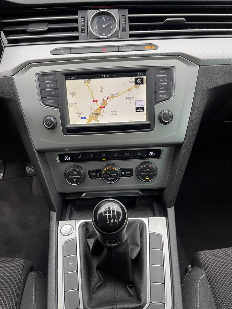 VOLKSWAGEN PASSAT G3
