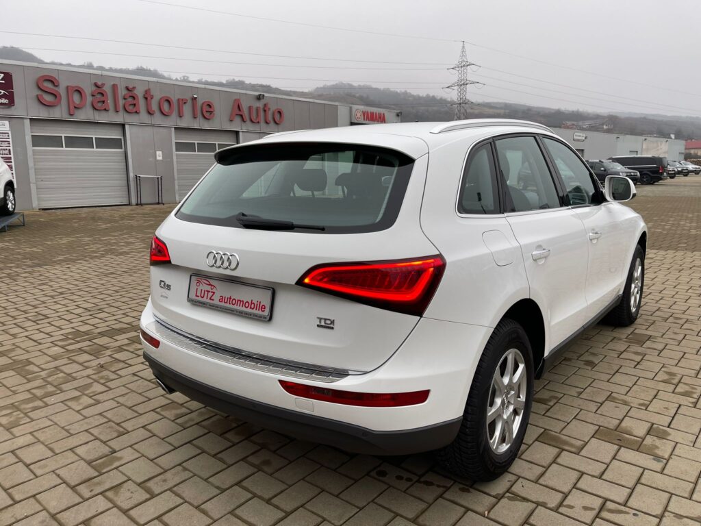 Audi Q5 2.0 TDI quattro Daylight