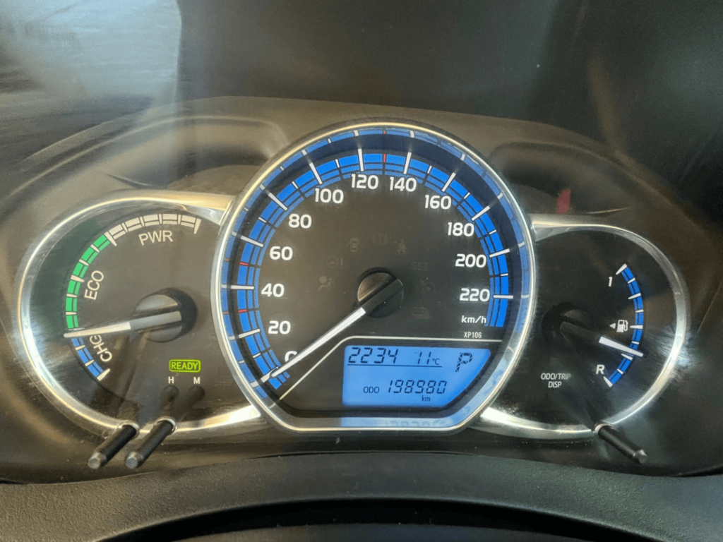 Toyota Yaris 1.5 VVTi HSD Sol