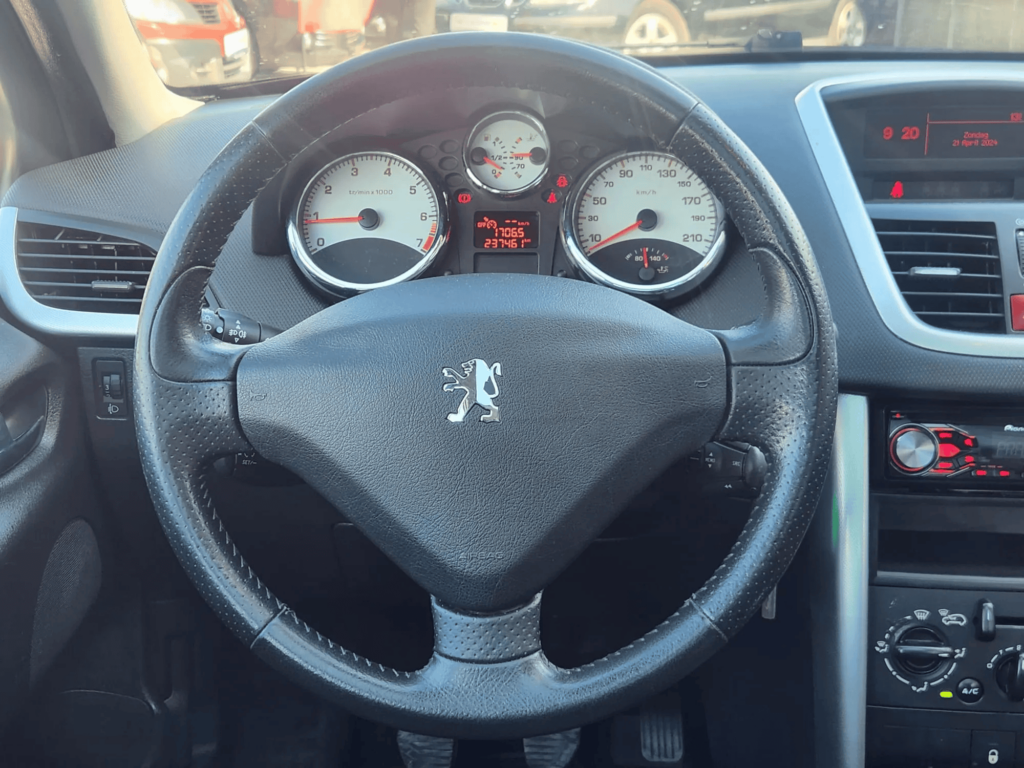 Peugeot 207 95 VTi Premium