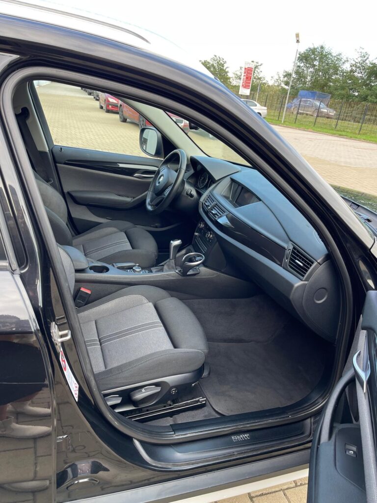 BMW X1 xDrive 18d
