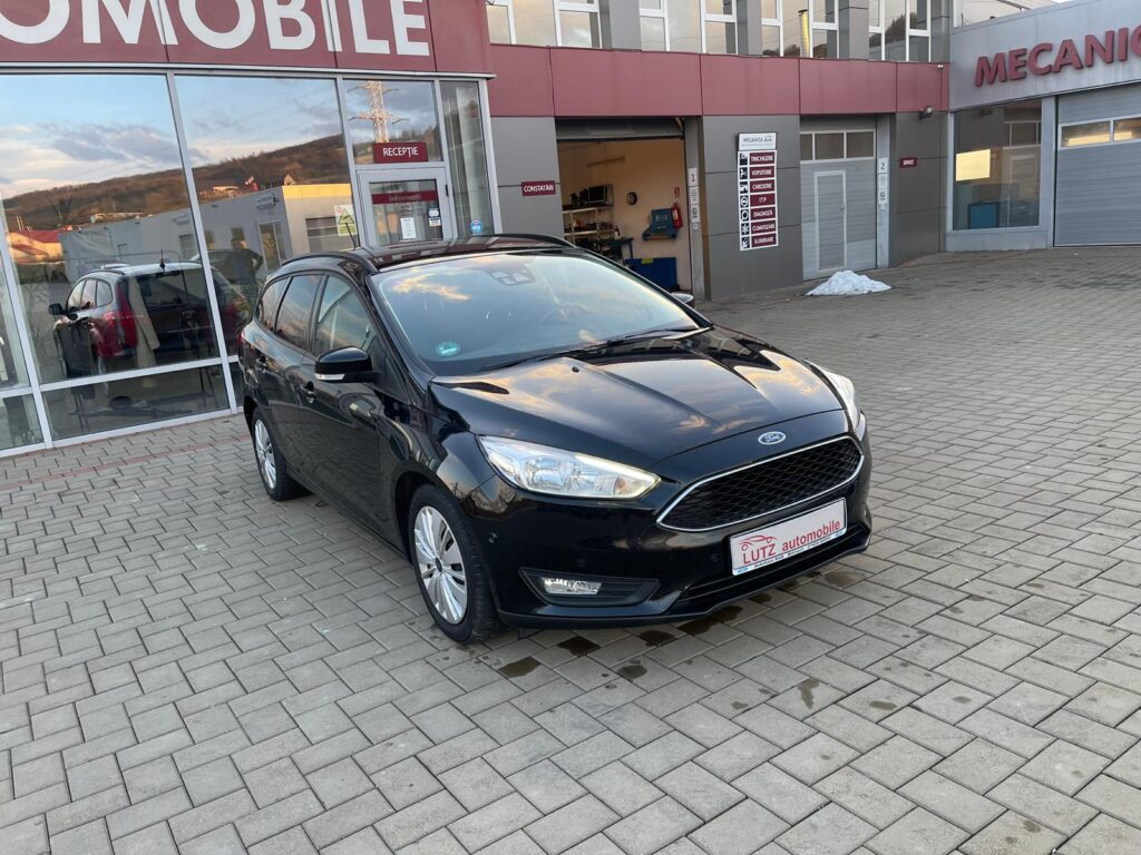 Ford Focus 1.0 EcoBoost Titanium Business
