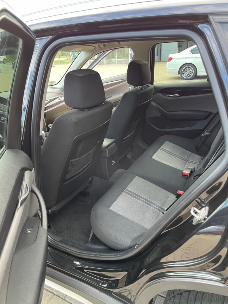BMW X1 xDrive 18d