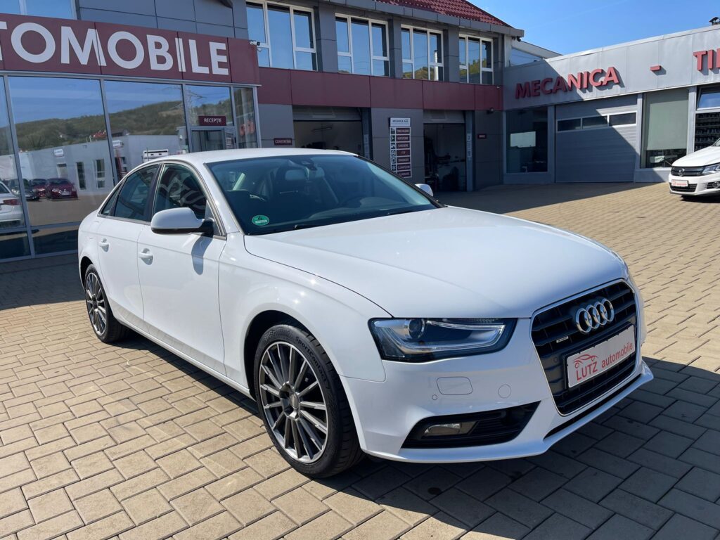 Audi A4 2.0 TDI quattro Attraction