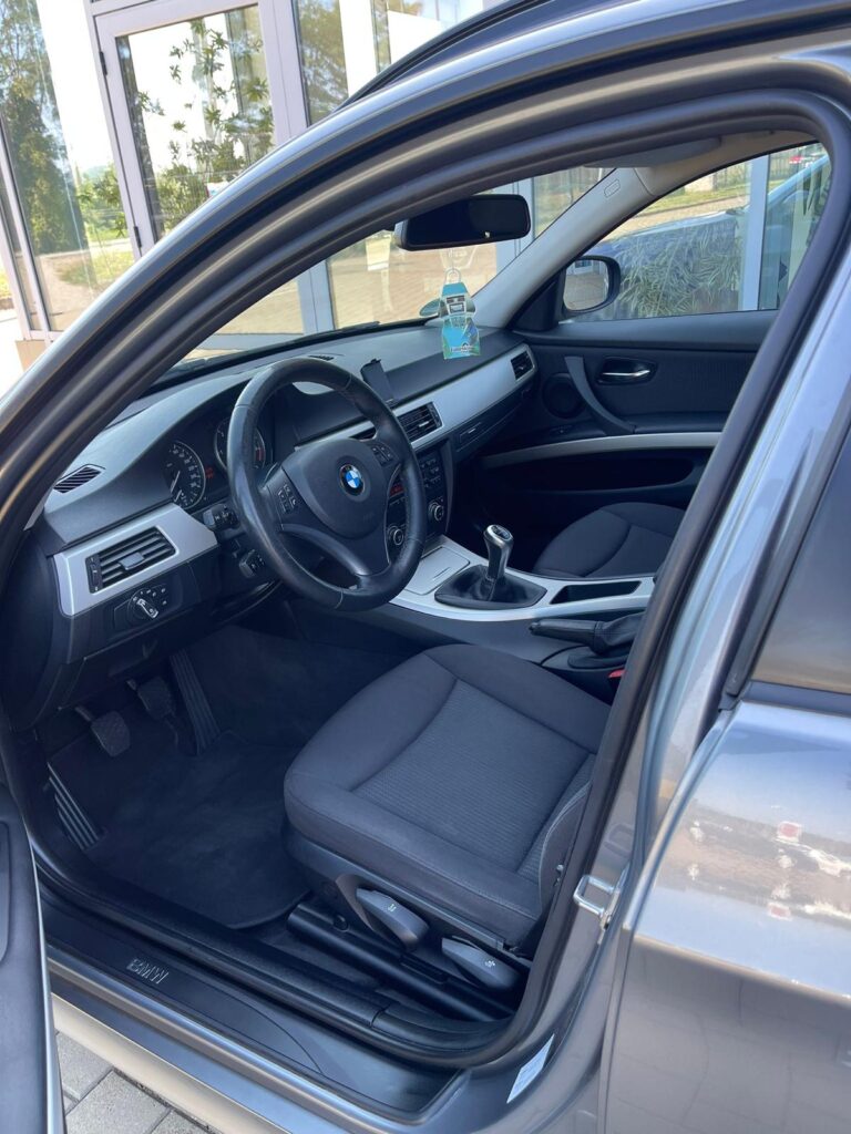 BMW 318d