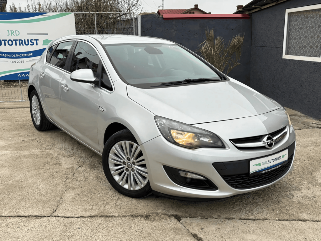 Opel Astra 1.6 CDTI Active