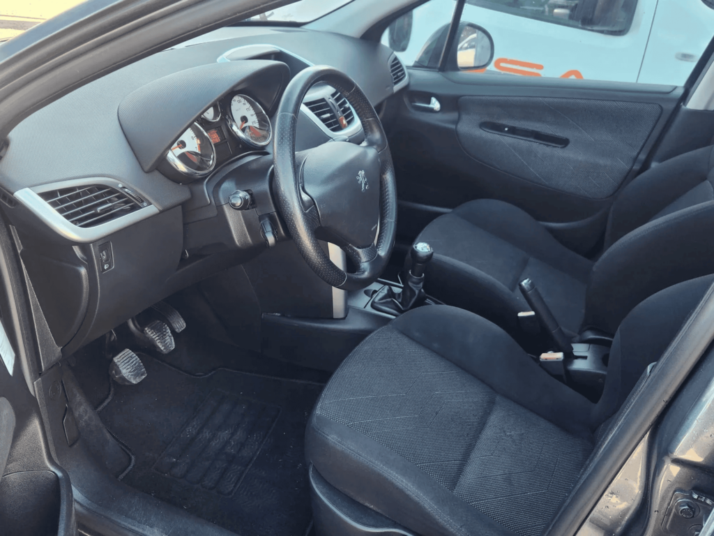 Peugeot 207 95 VTi Premium