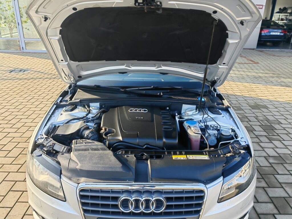 Audi A4 2.0 TDI Attraction