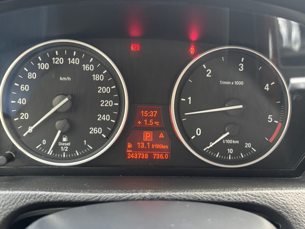Bmw X5 e70 3.0d 245 cp 2012
