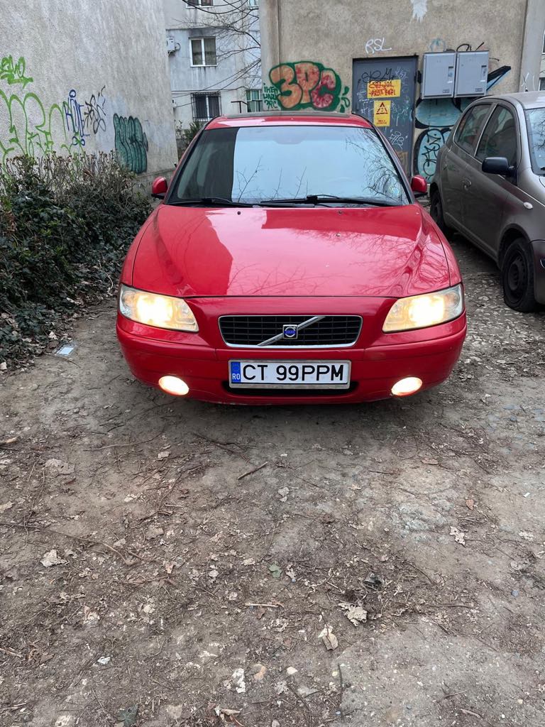Vând Volvo s60 2.4 benzină 170 cai