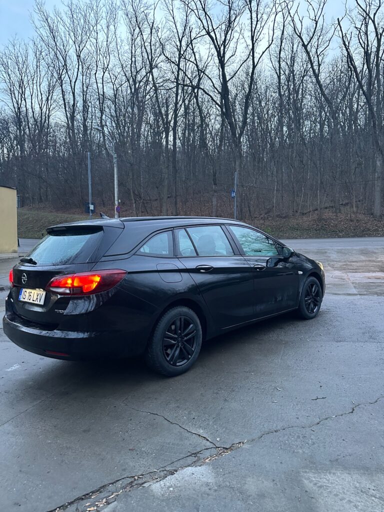 Opel astra k 2018