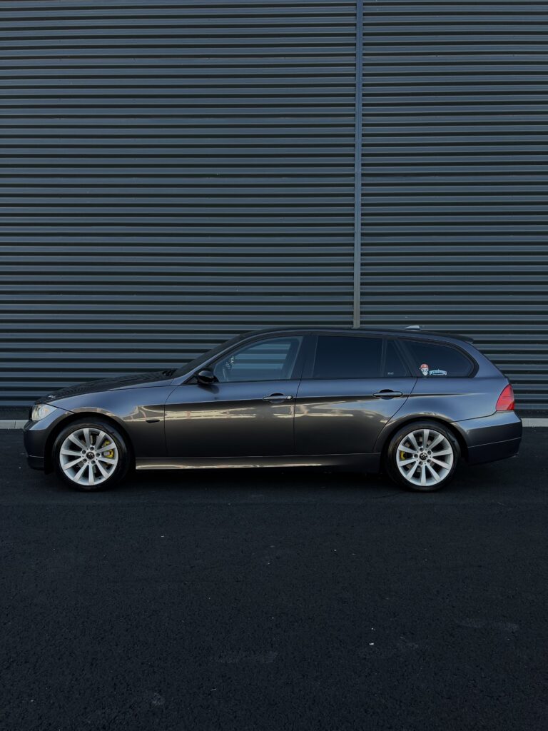 BMW E91 320d Individual*Harman Kardon*