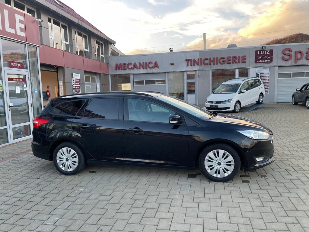Ford Focus 1.0 EcoBoost Titanium Business
