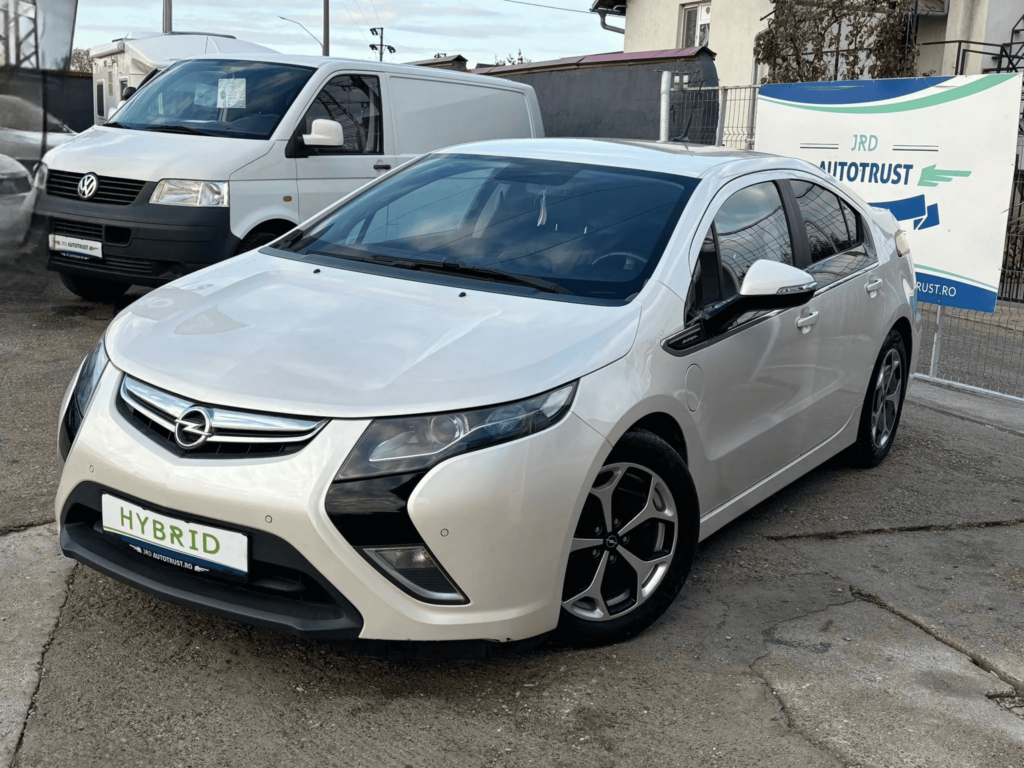 Opel Ampera Standard
