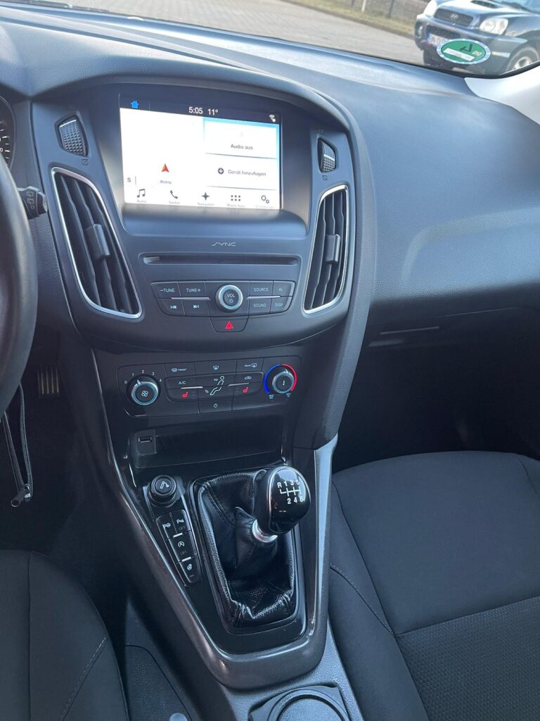 Ford Focus 1.0 EcoBoost Titanium Business