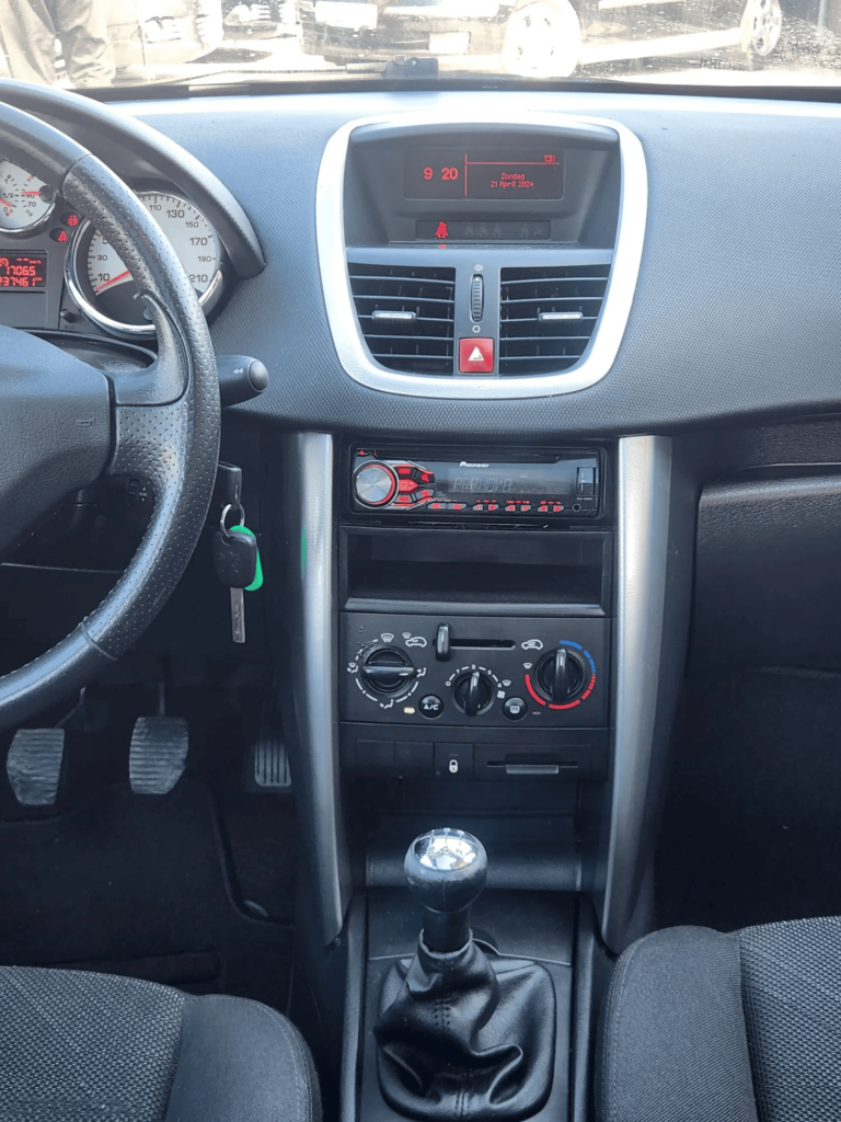 Peugeot 207 95 VTi Premium