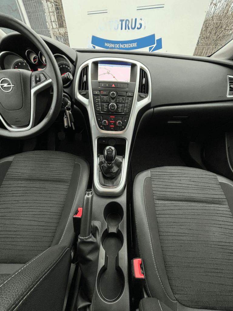 Opel Astra 1.6 CDTI Active