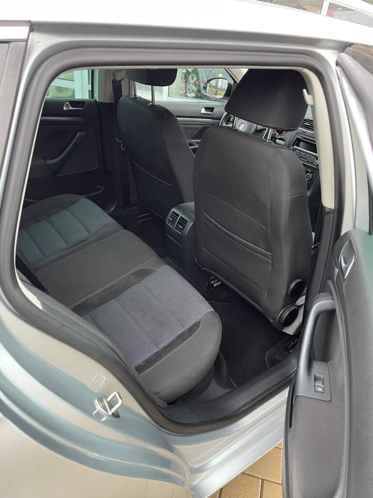 VOLKSWAGEN GOLF 1.6 TDI DSG „STYLE”