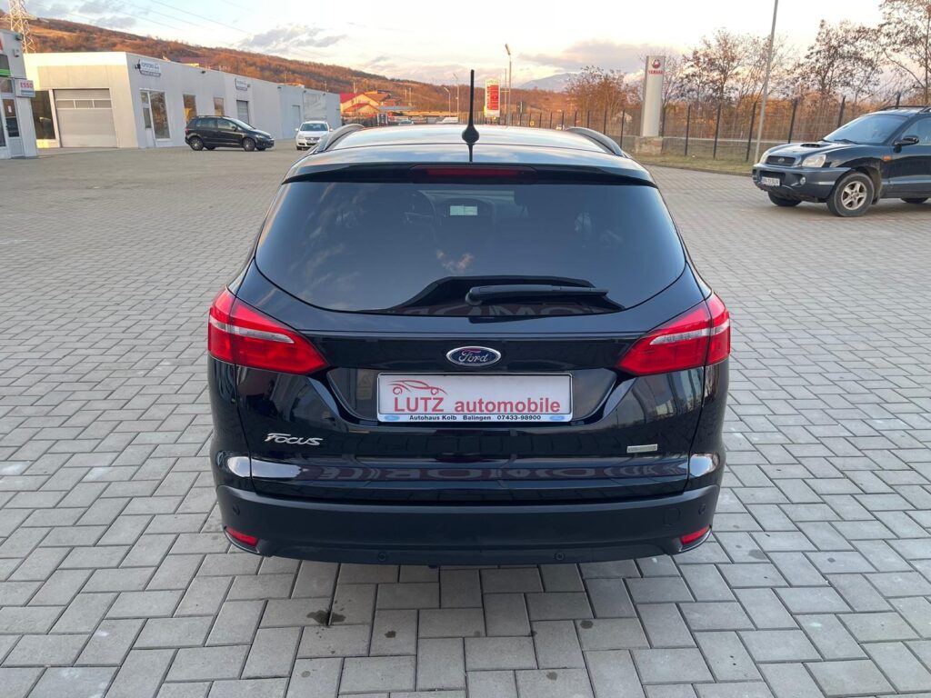 Ford Focus 1.0 EcoBoost Titanium Business