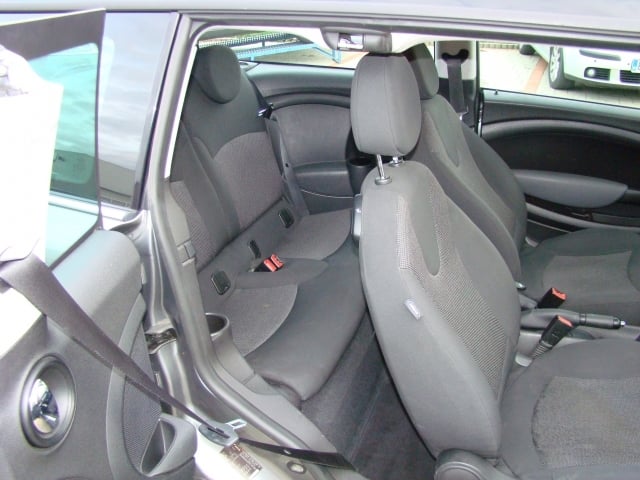 Vanzare MINI CLUBMAN Cooper 16V D