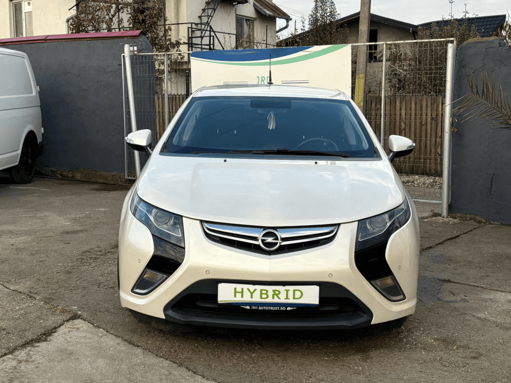Opel Ampera Standard