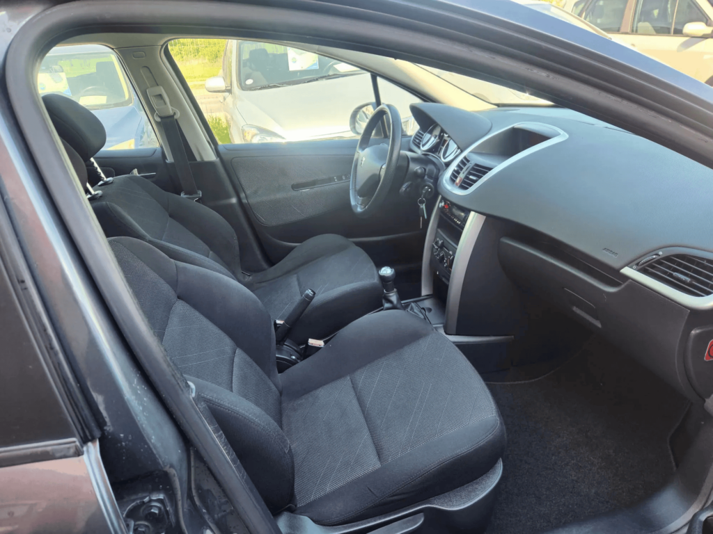 Peugeot 207 95 VTi Premium