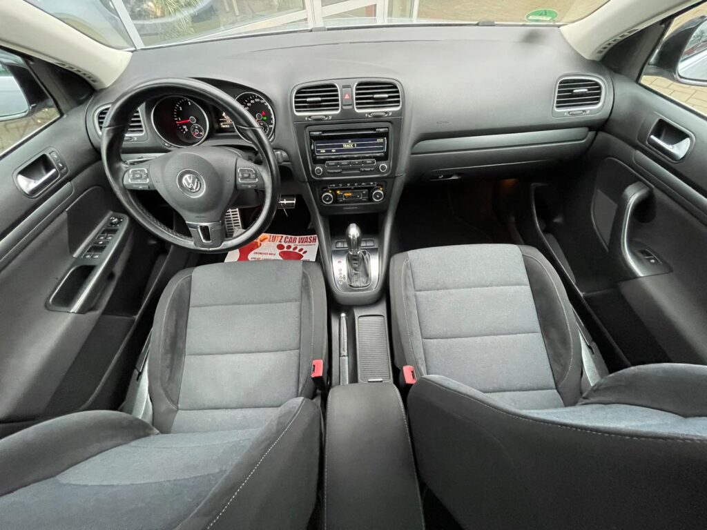 VOLKSWAGEN GOLF 1.6 TDI DSG „STYLE”