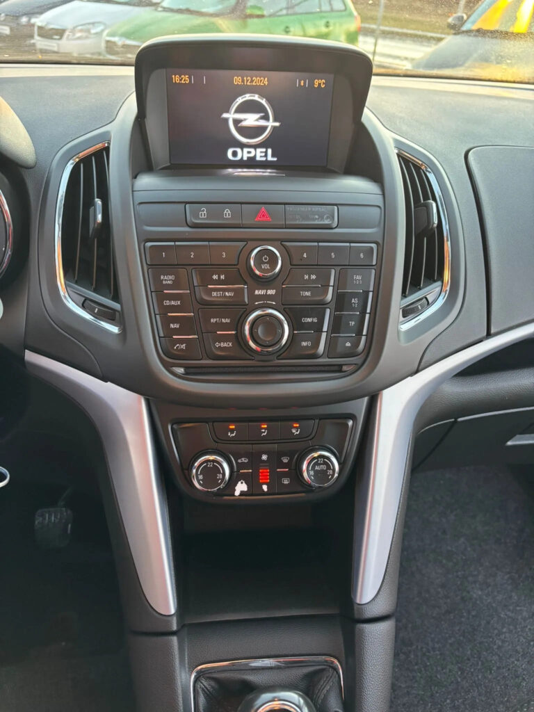 Opel Zafira