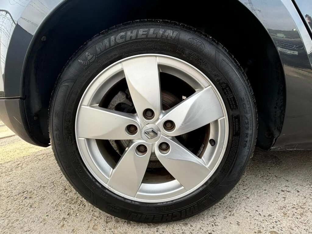Renault Megane 1.6 16V 110 Expression