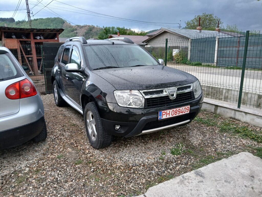 Vand Duster 1.6 benzina+gpl(valabil pana in 2034),166 mii km originali!