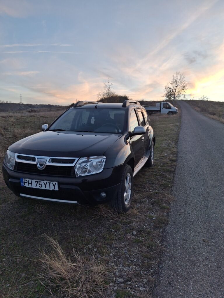 Vand Duster 1.6 benzina+gpl(valabil pana in 2034),166 mii km originali!