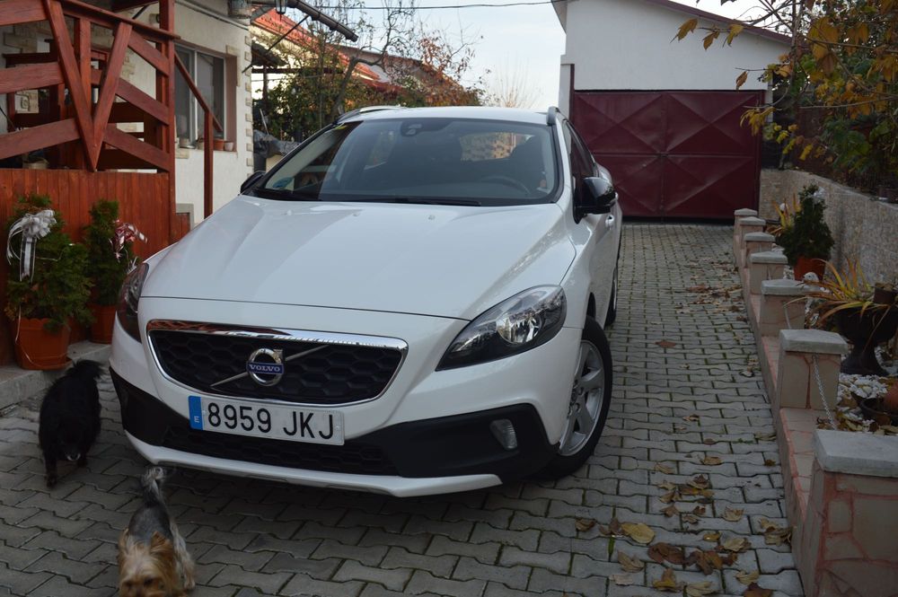 Volvo V40 cross country