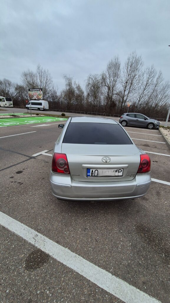 Toyota avensis t25